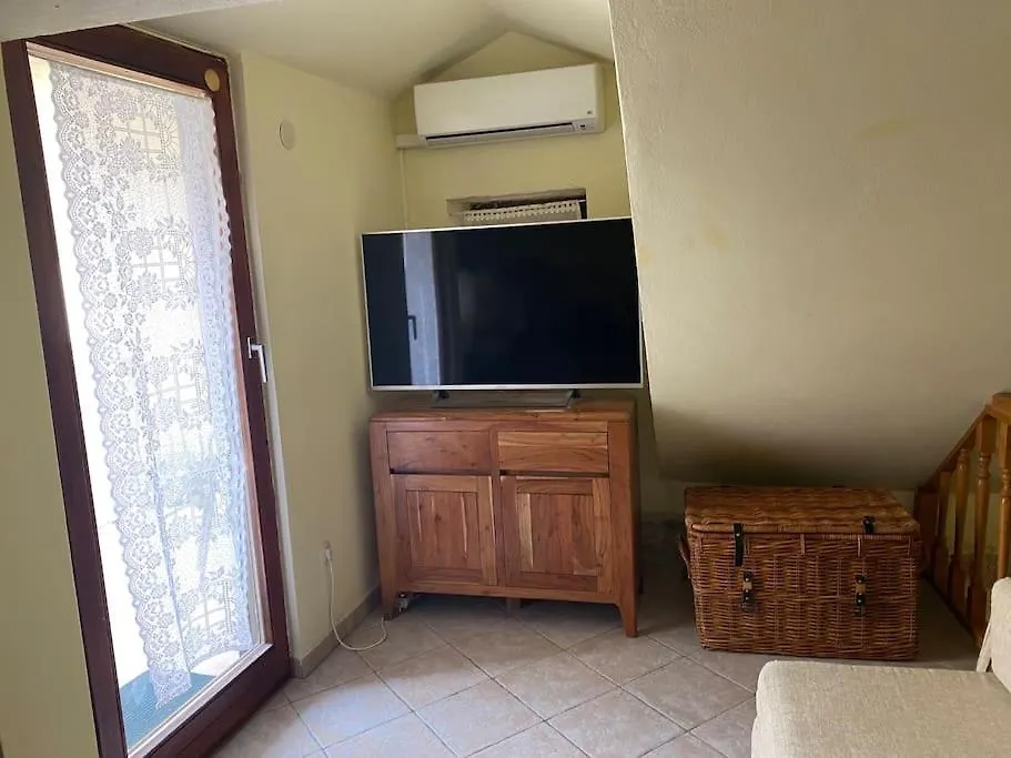 Cosy Apartment In Old Quarter Baška Kroatien
