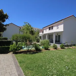 Lägenhetshotell Corinthia, Baška